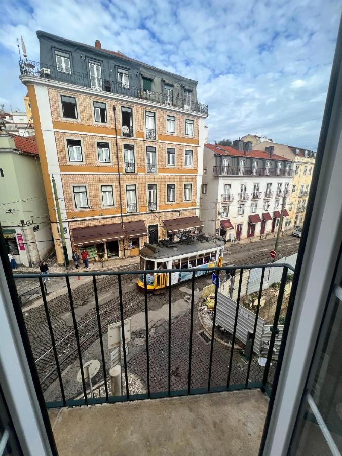 Discover Lisbons History - Stylish Apartment In Alfama Exterior foto